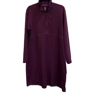 Title Nine Dress Mock Neck 1/4 Zipper Getaway dress (burgundy).  Size L